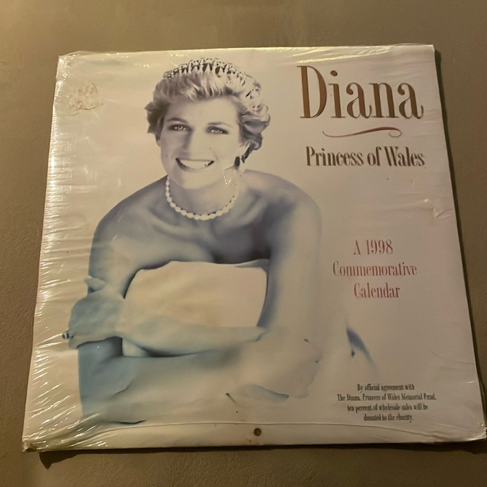 Princess Diana 1998 commemorative calendar